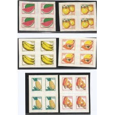 Regulares - 734/9 - Frutas Percº em linha Quadras Regulares - 734/9 - Frutas Percº em linha Quadras