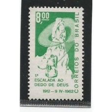 C-470Y - Dedo de Deus C-470Y - Dedo de Deus
